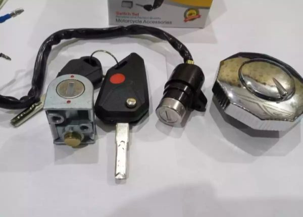 3 Pieces Lock Set For Cd70 Motorcycle Computer Key