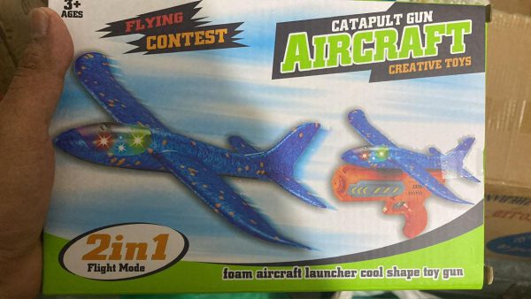 Airplane Launcher Gun Toy For Kids Aircraft Shooting Gun Toy Cool Outside Flying Toys(random Color